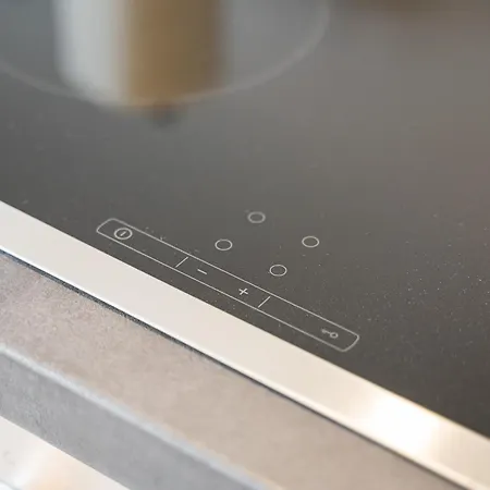 Διαμέρισμα Lemon3 - Sap Arena & Maimarkt - Smart-tv - Self-checkin - Free Parking